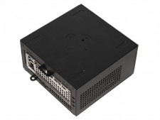 サイズも性能も妥協しない。新世代“Mini-STX”の超小型マシン、ASRock