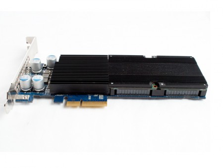 ランダム約75万IOPSのNVMe対応PCIe SSD、HGST「Ultrastar SN150」シリーズ
