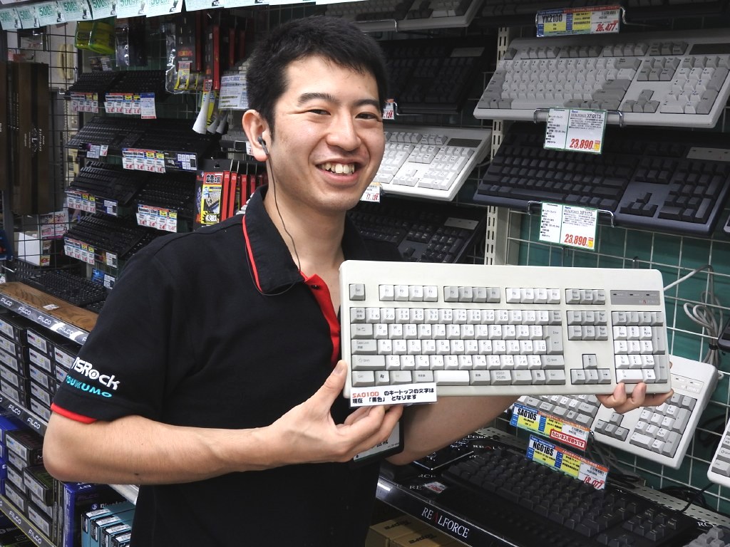 ツクモパソコン本店の石塚さん