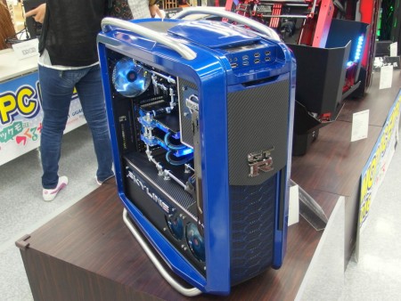 いずれも力作揃い 個性的なカスタマイズが光る Mod Pc Expo 16 開催 エルミタージュ秋葉原