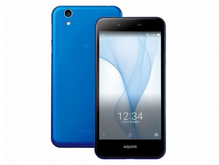 IGZO液晶や虹彩認証採用、UQ mobile向けの5インチ防水・防塵スマホ「AQUOS L」は12月発売