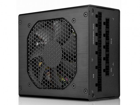 In Win、80PLUS PLATINUM認証のフルモジュラー電源「C750W」＆「C950W」を今週発売