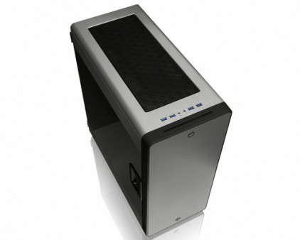 RAIJINTEK、ヘアライン仕上げのアルミニウム製フルタワーケース「ASTERION」シリーズ