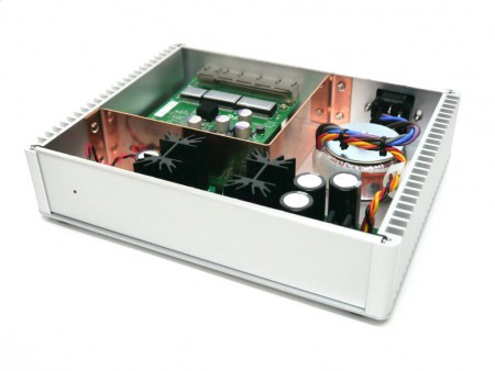 オールディスクリート電源採用の低ノイズ 高音質ギガビットハブ Js Pc Audioから12月9日発売 エルミタージュ秋葉原