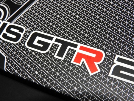 高冷却ラジエター決定版。高速ファンで真価を発揮する、Hardware