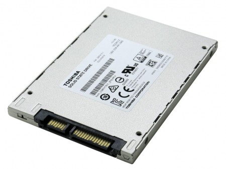 CFDブランド最軽量。重量37.5gの東芝製ドライブ採用2.5インチSSD「CSSD-S6T240NMG2L」