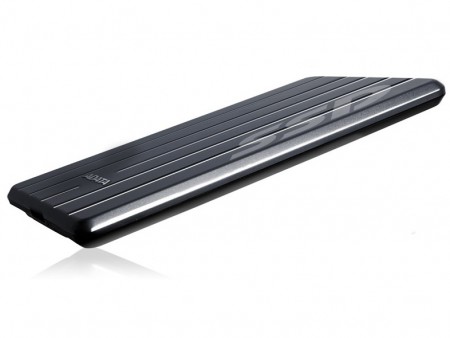 ADATA、3D NAND TLC採用のUSB3.1対応スリムポータブルSSD「SC660H」など2種