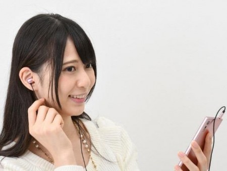 上海問屋、10mmダイナミックドライバを搭載するハイレゾ対応カナル型イヤホン全3色発売開始