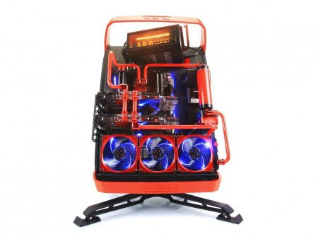 360°回転式台座が付属するオープンエアーケース、In Win「X-Frame 2.0」