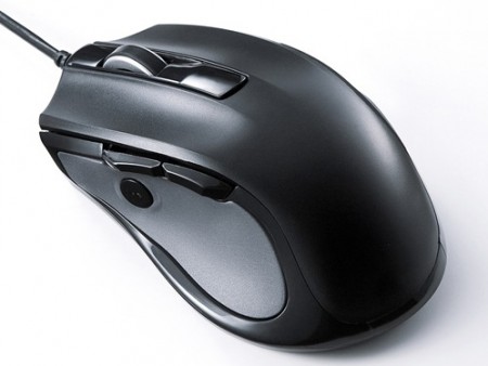 PCを操作しながら体調管理ができる、心拍センサー付きマウスがサンワダイレクトから