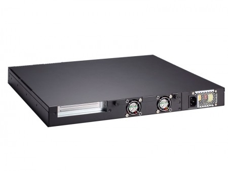 デュアル10GbE SFP+ポートや8基のギガビットLAN、多数のLAN拡張に対応。1Uアプライアンス「NA720」がAxiomtekから