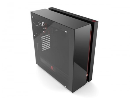 Deepcoolの星型ケースに新モデル。フォーキャビンデザインを採用する「Quadstellar」