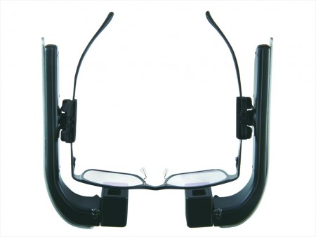 “視覚拡張”で視力4.0も可能。メガネスーパーのメガネ型ウェアラブル「b.g.」がビッグサイトに登場