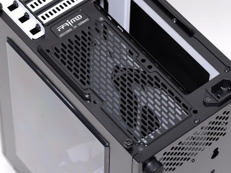 ストーム、”エルミタ撮って出し”で検証済みのPRIMO「P115A_BK」採用ゲーミングPC