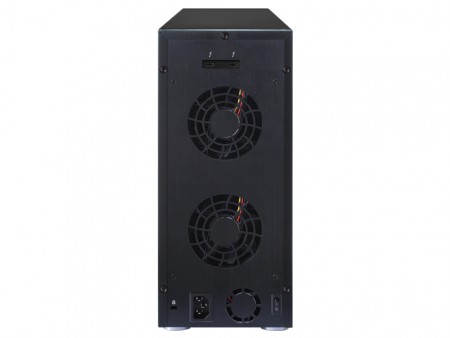 Thunderbolt 3対応の8ベイRAIDケース、HighPoint「Rocketstor 6618A」