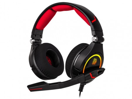 RGB LED内蔵の7.1chサラウンドヘッドセット、Tt eSPORTS「CRONOS RGB 7.1」
