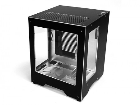 縦置き・横置き両対応のデュアルチャンバCube型ケース、MEG「Cube M280」