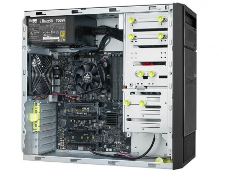 ASUS、Intel C236チップ採用のワークステーションベアボーン「ESC500 G4」
