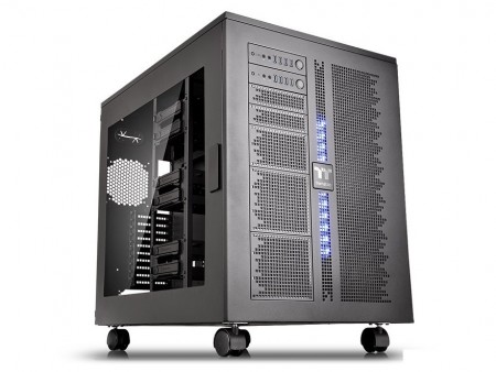 XL-ATXマザー2枚搭載できるモンスターフルタワー、Thermaltake「Core W200」17日発売