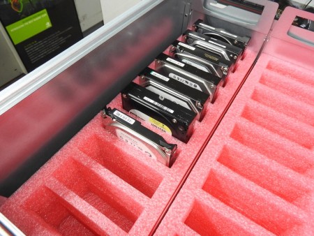 【新品 未使用】SilverStone ラックマウント HDD 保管 キャビネット 3.5 HDD用 40台収納 SST-RMB51 ケース 3.5インチ 収納  3.5インチHDDを40台収納できる、SilverStone製ラックマウントケースが