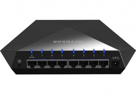 ゲーム・ストリーミングに最適化したギガビットハブ、ネットギア「Nighthawk S8000」