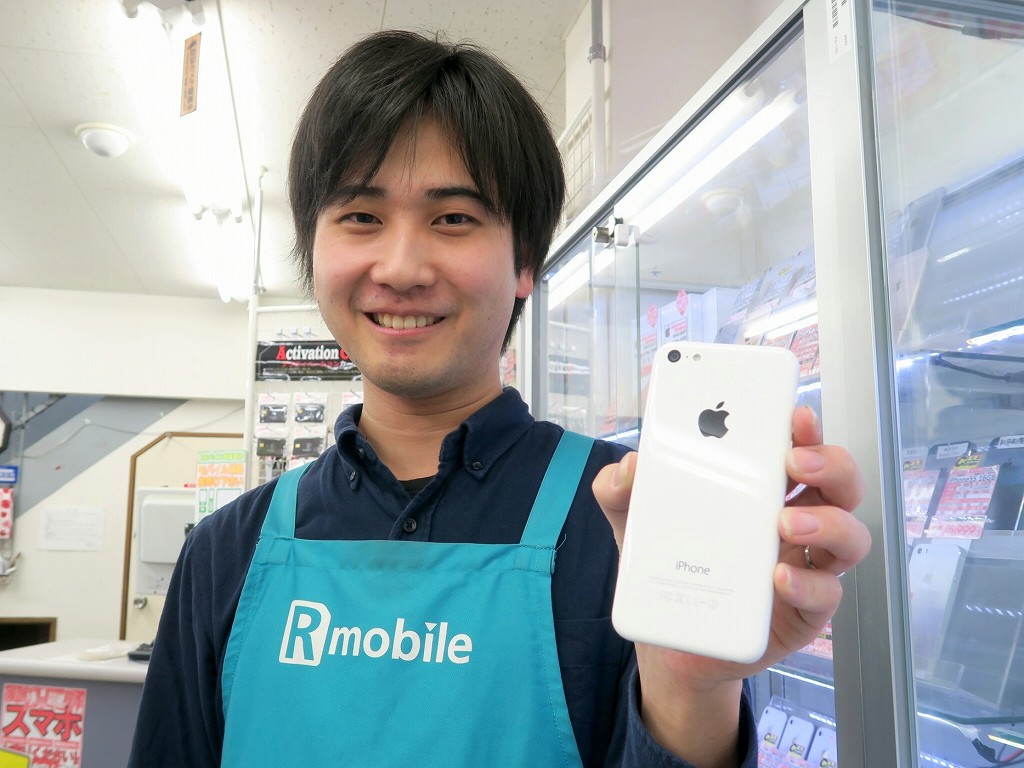 Rmobile秋葉原店 前島さん