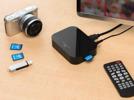 サンワダイレクト、4種類の映像出力に対応するメディアプレーヤー「400-MEDI022」発売