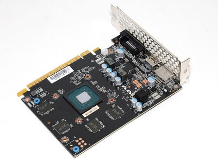 超静音志向のゲーミングPCが手軽に構築できる Palit「GeForce GTX 1050