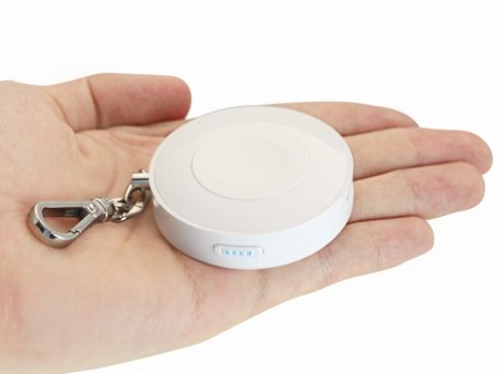 どこでもApple Watchが充電できる、キーホルダーサイズのモバイルバッテリーがフォーカルポイントから