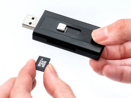 サンワダイレクト、USB3.0/Lightningコネクタ搭載microSDカードリーダーにブラックモデル追加