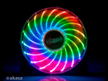 Akasa、ASUS「Aura Sync」に対応する120mm口径RGB LED冷却ファン「Vegas X7」リリース