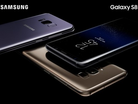縦横比18.5：9のデュアルエッジ画面採用。Samsung、最新フラッグシップスマホ「Galaxy S8」「Galaxy S8+」発表