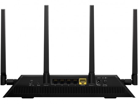 1,733Mbps+800Mbps対応のゲーミング無線LANルーター、ネットギア「Nighthawk X4S R7800」