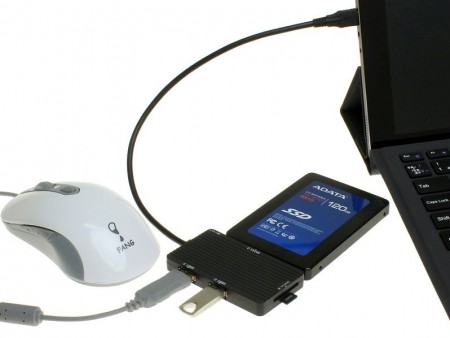 USBハブとカードリーダ機能を搭載するUSB3.0 Type-C対応SATA変換アダプタが上海問屋から