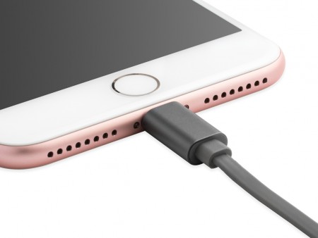 MFi認証取得のハイレゾ対応Lightningイヤホン「IC-Earphone」に待望のマイク機能を追加