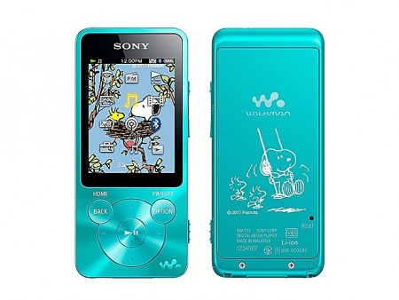 ソニー 6種類のデザインを選べる Snoopy コラボウォークマン発売開始 エルミタージュ秋葉原