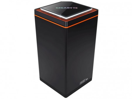 GIGABYTE、四角柱デザインのVR対応小型ゲーミングPC「BRIX Gaming VR」シリーズ発表