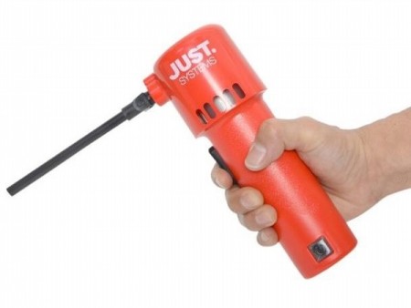サンコー、ジャストシステムコラボの真っ赤な充電式エアダスター「SHUっとね RED」を発売