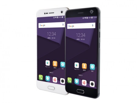 あとからピントを調整できる、デュアルカメラ搭載SIMフリースマホ「ZTE BLADE V8」
