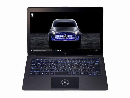 メルセデス・ベンツ仕様に変身した、100台限定の高級コラボノート「Mercedes-Benz x VAIO Z」が発売