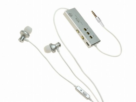 エフェクトかけつつスマホでカラオケできる、「エコー付カラオケイヤホン」が上海問屋から発売