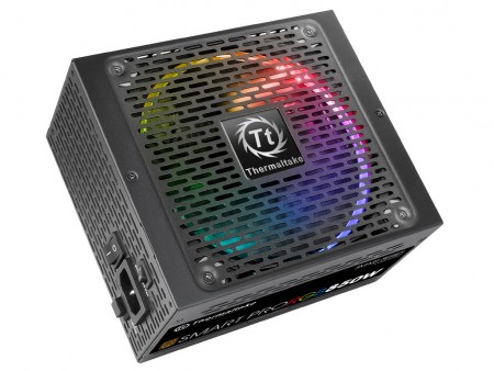 「Riing 14」ファン搭載のBRONZE電源、Thermaltake「SMART PRO RGB」シリーズ