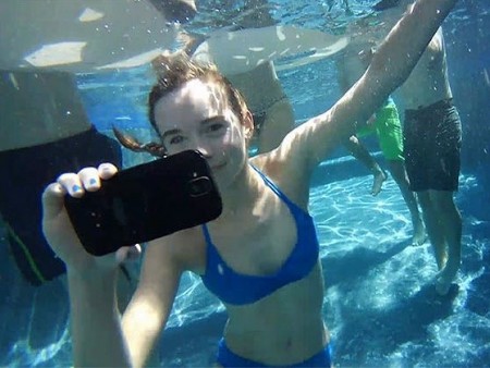 アクションカメラにもなるタフネススマホ、京セラ「DuraForce PRO」がT-MOBILEから発売