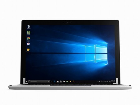 12.3インチSurfaceがMacBook風に変身する、SSD内蔵の一体型Bluetoothキーボード「BRYDGE 12.3 Pro」