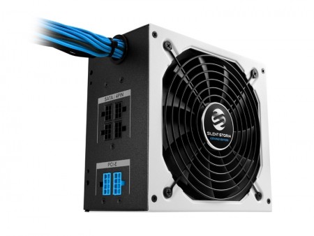 SHARKOON、ホワイト筐体採用の80PLUS BRONZE認証電源「SilentStorm Icewind」