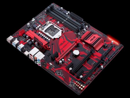 ASUS、防湿コーティングや金メッキピン採用の高耐久ゲーミングマザー「EX-B250-V7」