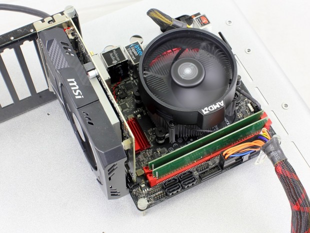 マルチコアCPUの価格破壊。2万円台半ばで買える6コアモデル、AMD