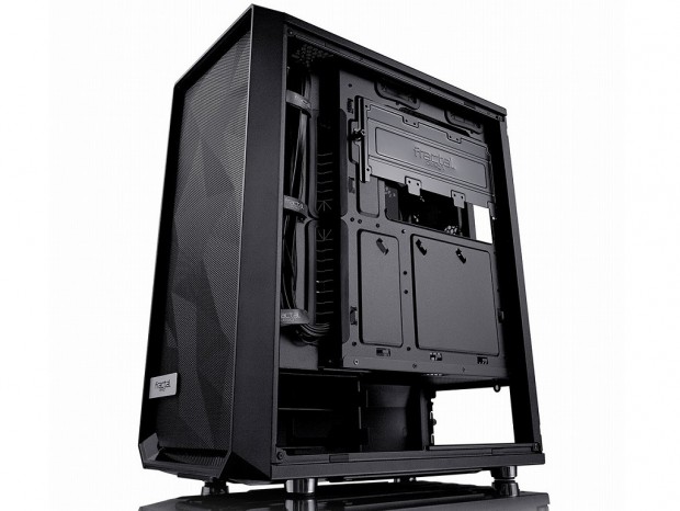 Fractal Design、角形メッシュパネル採用の高エアフローミドルタワー「Meshify C」