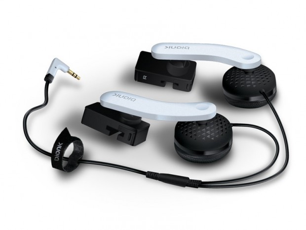PlayStation VRに違和感なく取り付けられる一体型ヘッドホン、リンクス「MANTIS」