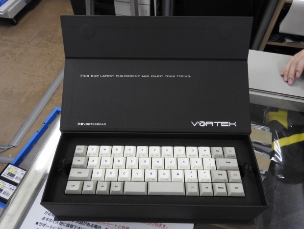 フルキーボード比約40 の超小型メカキー Vortex Core 発売開始 エルミタージュ秋葉原